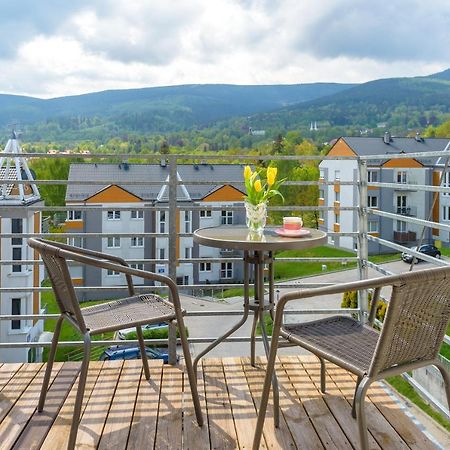 Apartament Zakatek Gorski - 5D Apartamenty Сверадув-Здруй Экстерьер фото